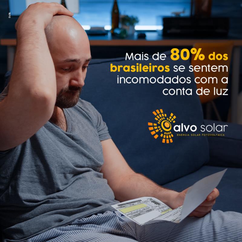 Mais de 80% dos brasileiros se sentem incomodados com a conta de luz